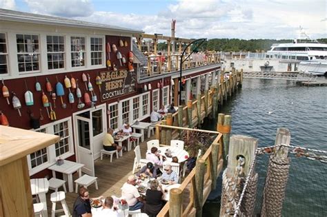 Tripadvisor bar harbor maine restaurants - 4.7. Service. 4.7. Value. 4.3. Travelers' Choice. Overlooking Frenchman Bay and the Porcupine Islands, the Bar Harbor Inn is an iconic New England vacation destination welcoming guests from around the world. Genuine Maine hospitality, superior service, and timeless charm greet our guests as they arrive. Located harbor side, in the heart of ...